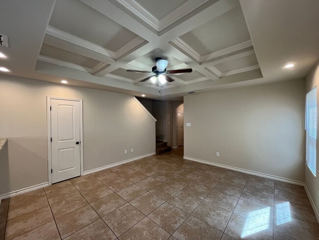 Building Photo - 7117 Micayla Cv