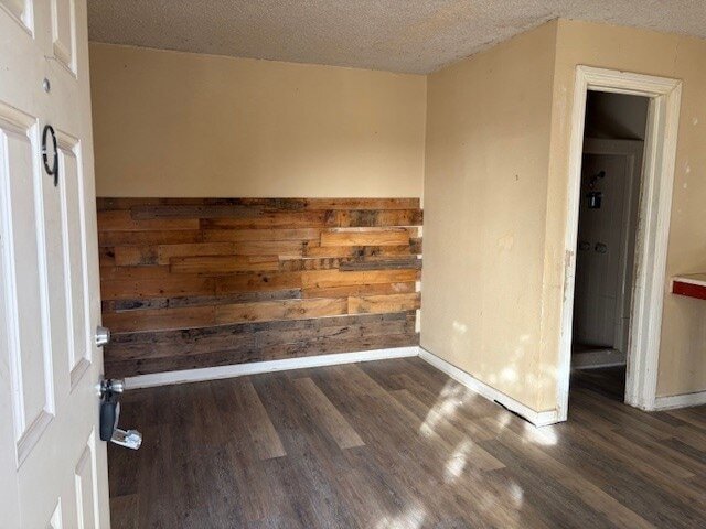 Building Photo - 2070 US-69