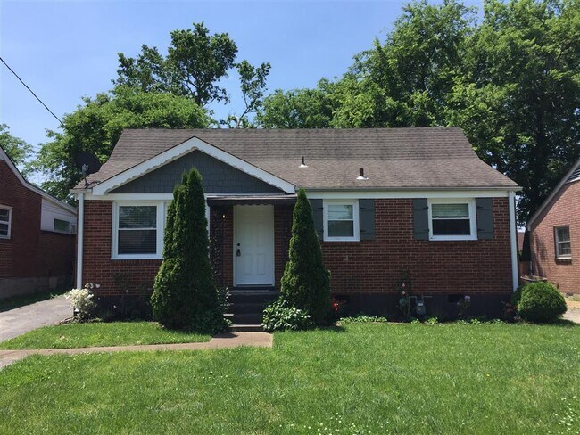 Foto del edificio - Coming Soon!!   West Nashville/Urbandale N...