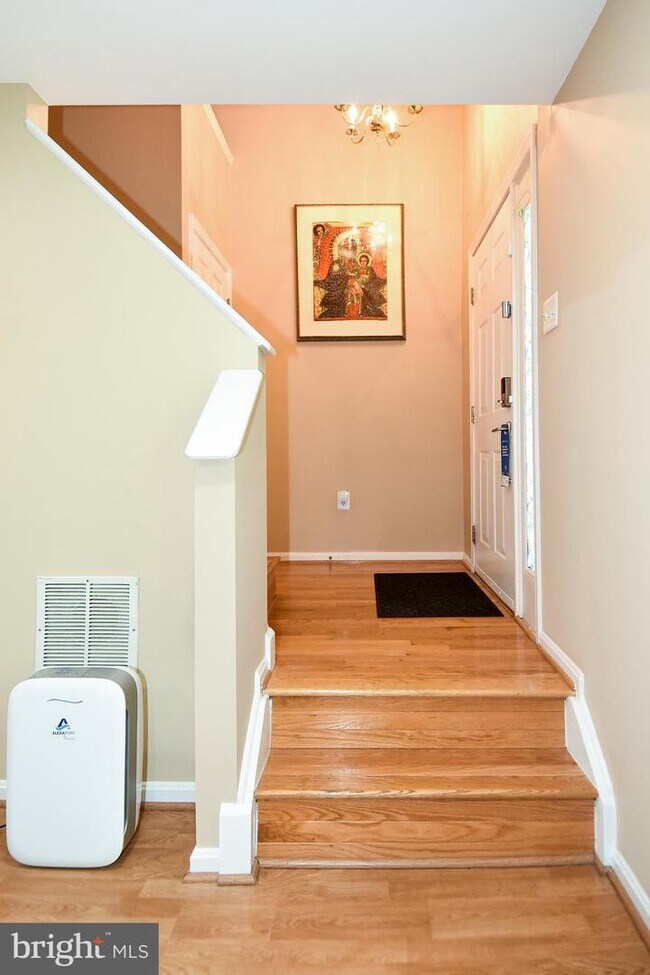 Building Photo - 12035 Amber Ridge Cir