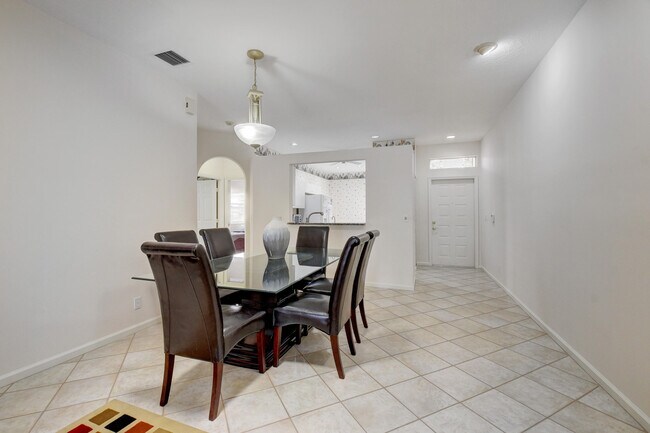 Building Photo - 5807 Grand Harbour Cir