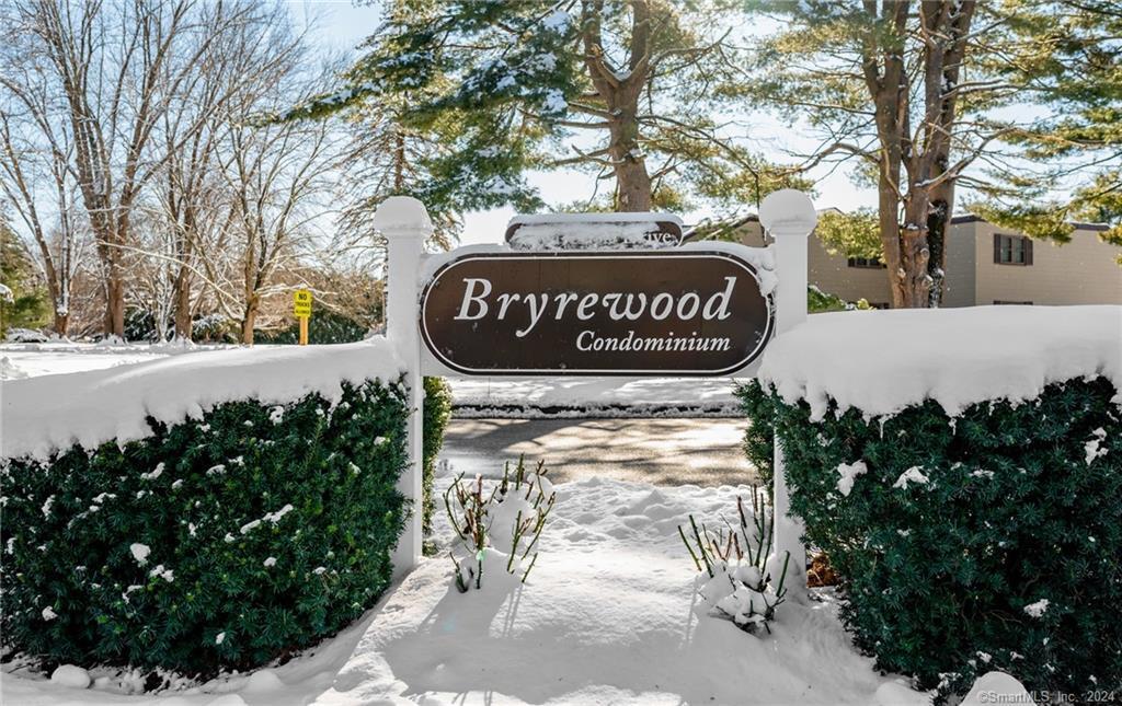 1301 Twin Circle Dr Unit 1301, South Windsor, CT 06074 Condo for Rent