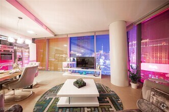 Building Photo - 3722 S Las Vegas Blvd