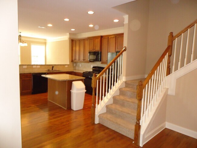 Building Photo - 1120 Weston Green Loop - Bev Roberts Renta...