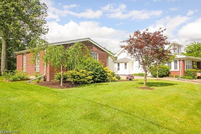 Foto del edificio - 7003 Brecksville Rd