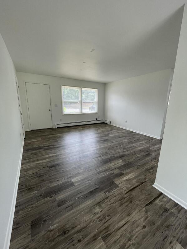 610 E High St, Greenville, MI 48838 Condo for Rent in Greenville, MI