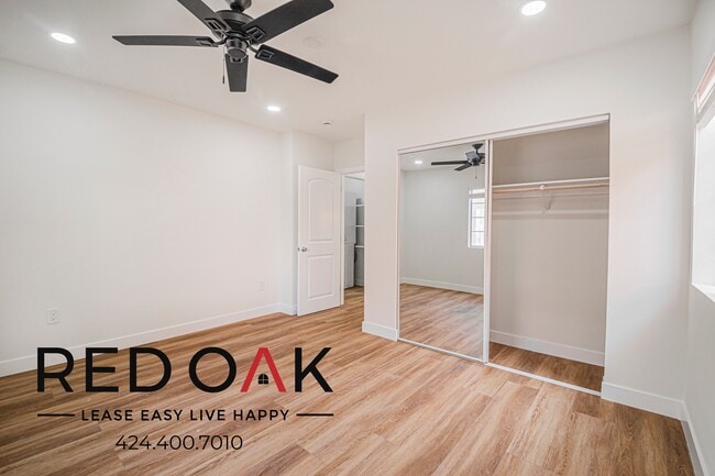 Foto del edificio - 1611 Oak St