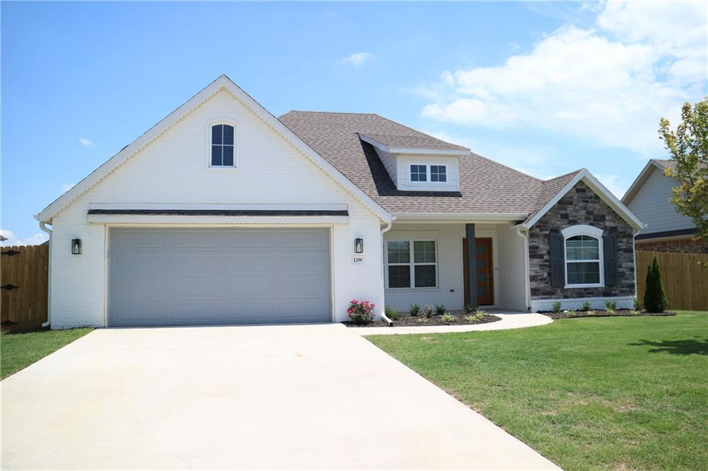 1250 Cassia St, Tontitown, AR 72762 House Rental in Tontitown, AR