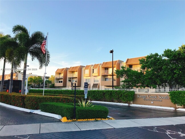 Foto del edificio - 7705 SW 86th St