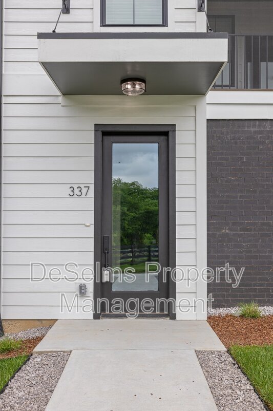 Building Photo - 337 Sophia Rain Dr