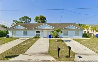Building Photo - 5205 SE Primrose Way