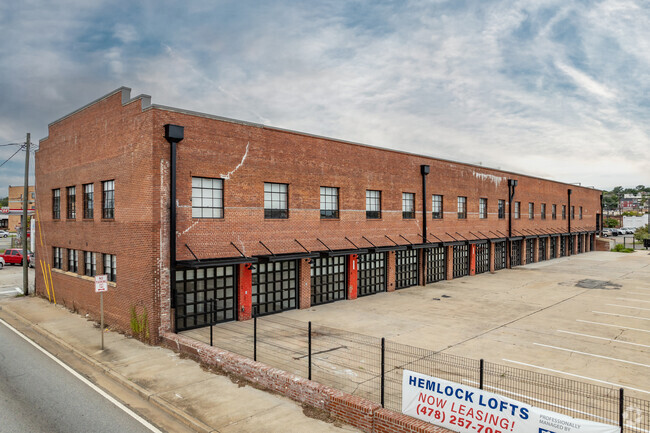 Foto del edificio - Hemlock Lofts