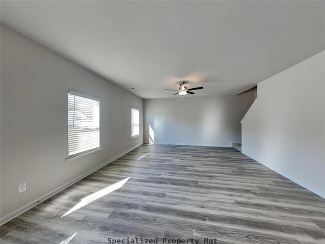 Building Photo - 1200 Fendt Dr