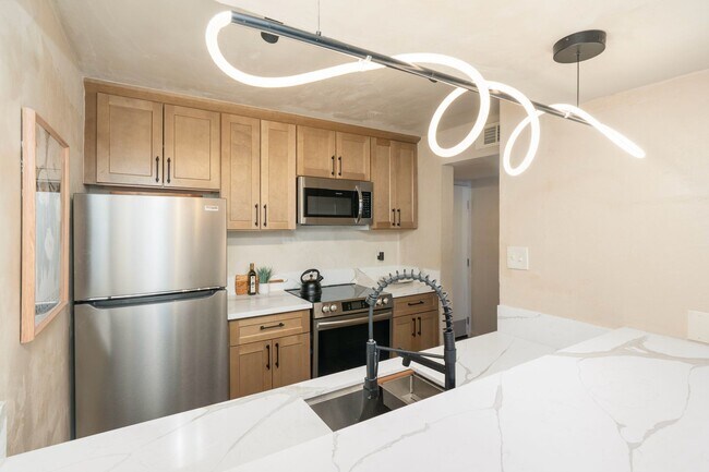 Building Photo - 3313 N 68th St