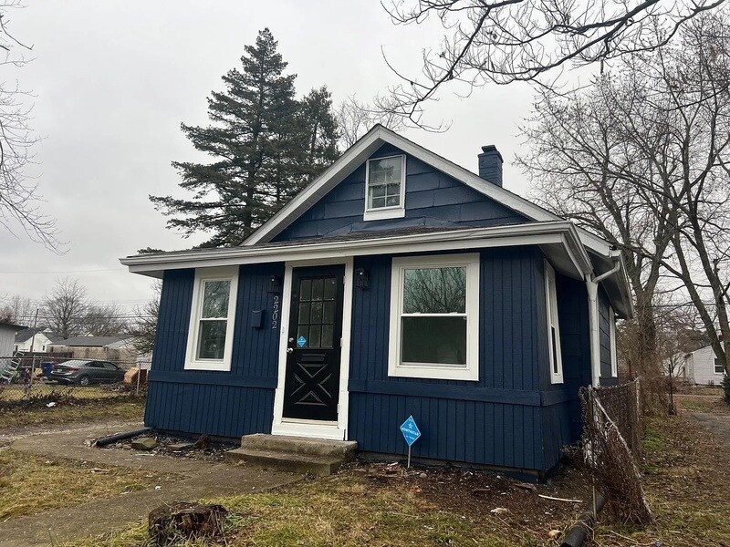 Foto principal - 2202 Hamilton Ave