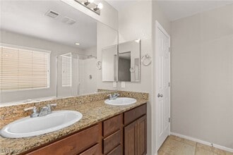 Building Photo - 675 Swift Eagle Ave