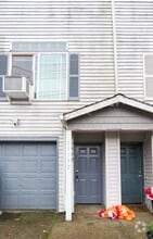 Building Photo - 11592 SW Graven St