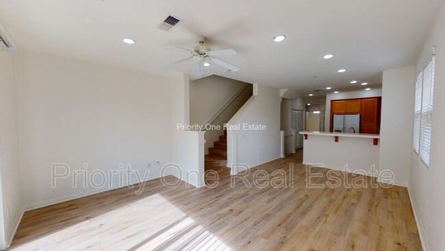 Foto del edificio - 8785 Park Pl Ct