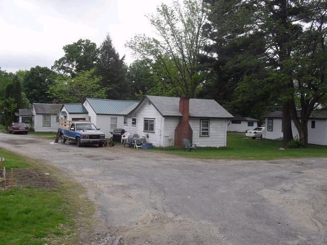 Building Photo - Pembroke Commons