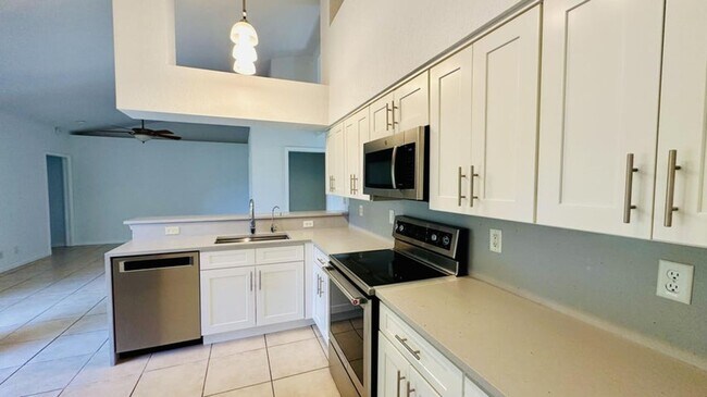 Foto del edificio - 16611 68th St N