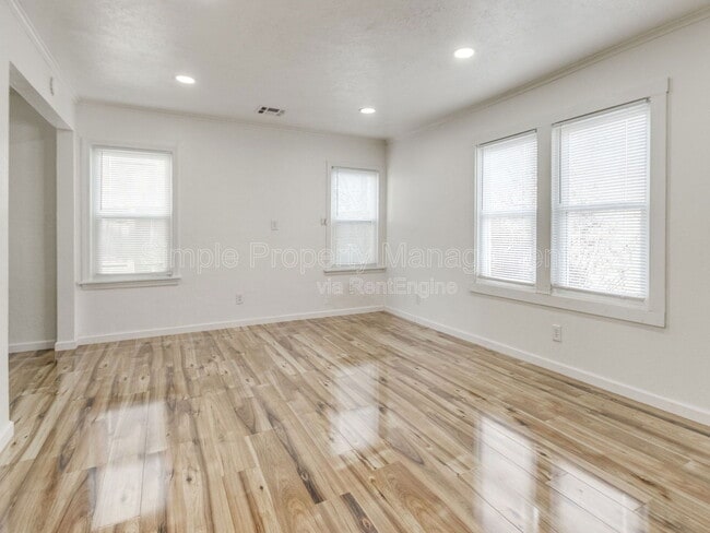 Foto del edificio - 2238 NW 42nd St