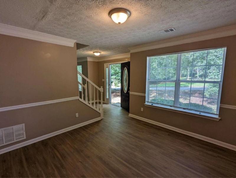 Building Photo - 2570 Rainover Ct