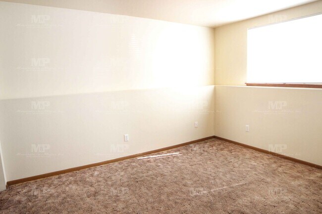 Foto del edificio - 518 S Howes St