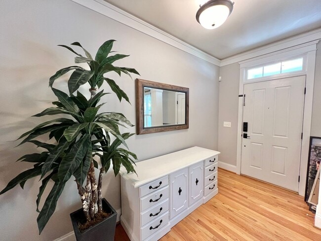 Building Photo - Gorgeous Custom Built 4BD, 3BA Holly Springs Home with Home Gym Setup and Fenced In Yard