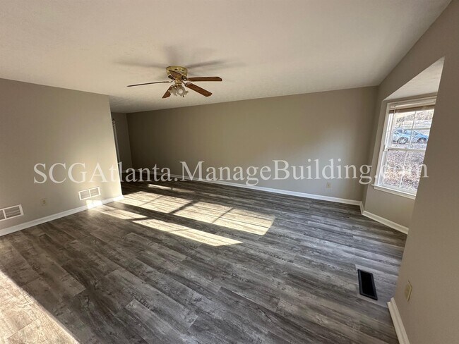Building Photo - 77 Mallard Dr