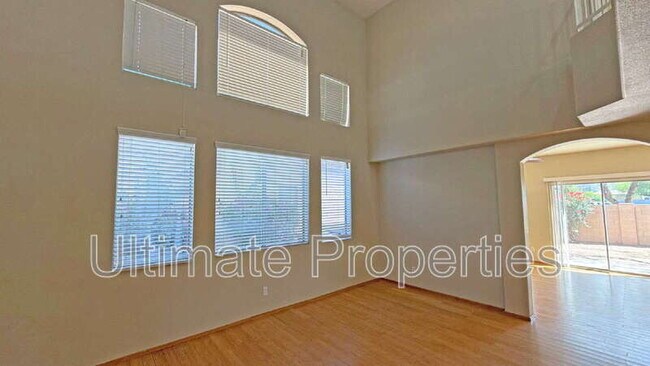 Building Photo - 8419 W Salter Dr