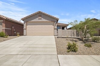Building Photo - 10500 W Waveland Dr