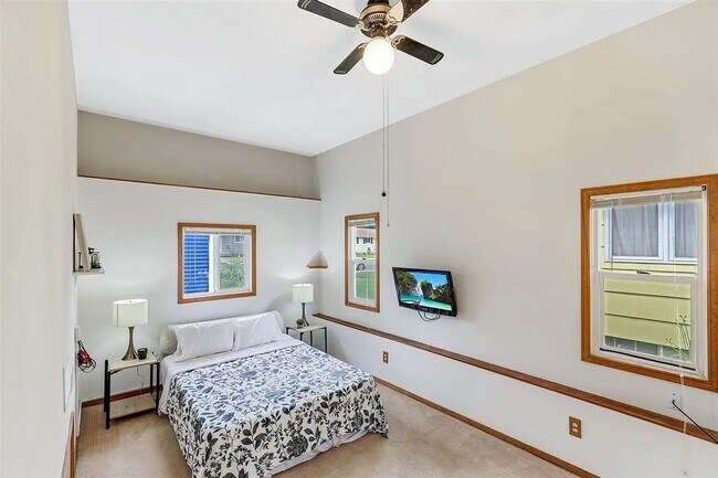 Foto del edificio - Available in Shadle 3 bedroom with large 2...