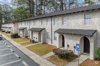 Building Photo - Camelia