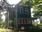 Bottom Floor 2 bedroom one Bath - 438 S Main St