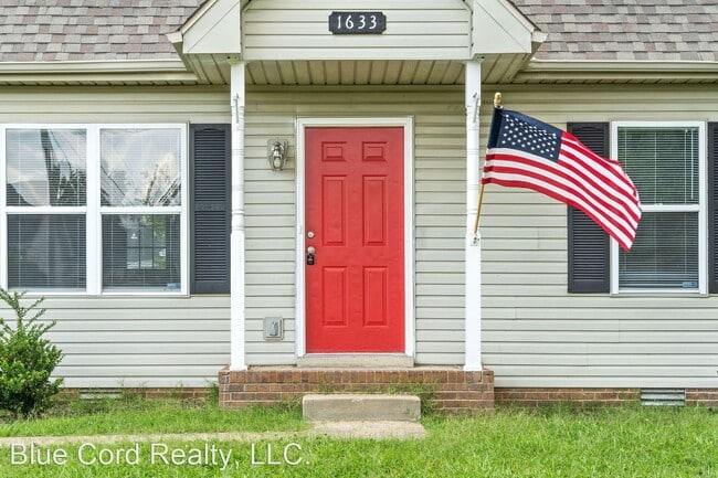 Building Photo - 3 br, 2 bath House - 1633 Hannibal Drive