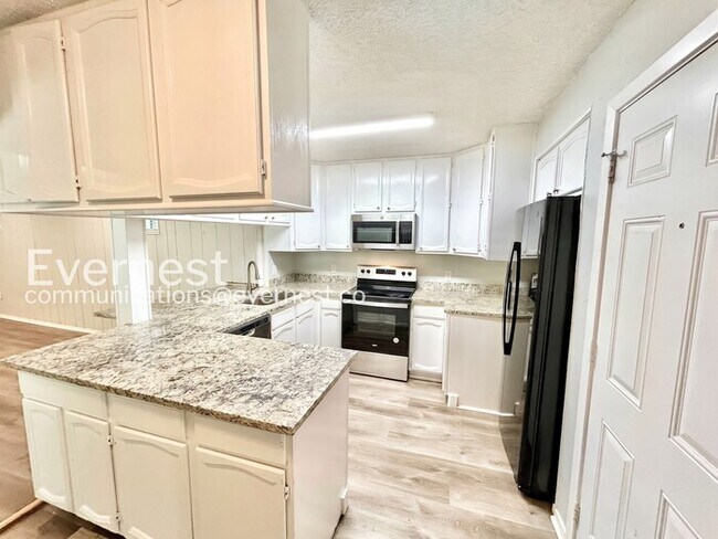 Foto del edificio - 1505 Hanover Dr