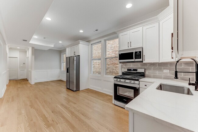 Foto del edificio - 2512 W 69th St