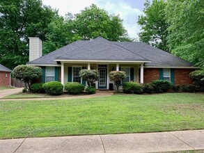 Building Photo - 603 Spring Grove
