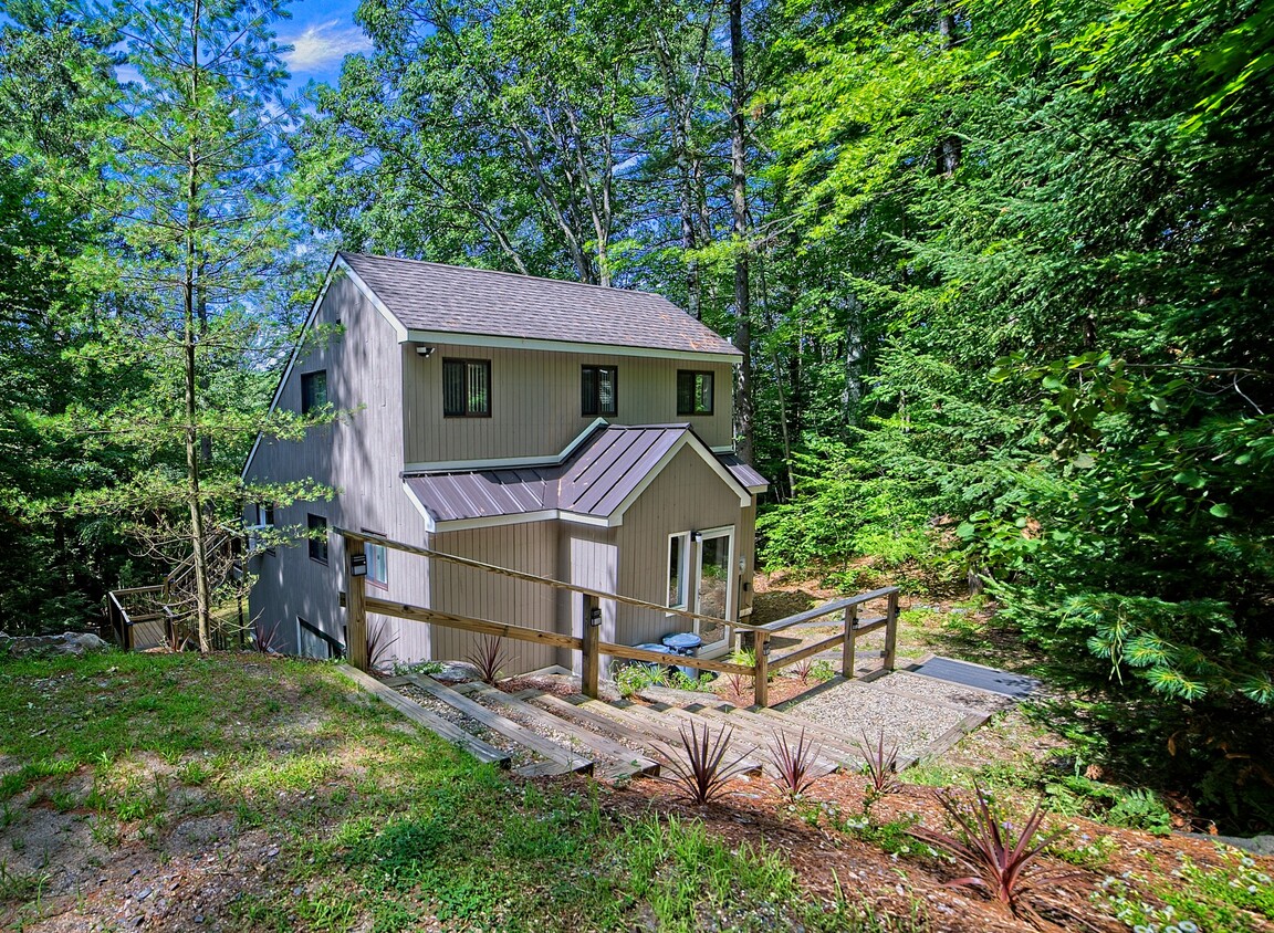 Primary Photo - 51 Tobey Rd