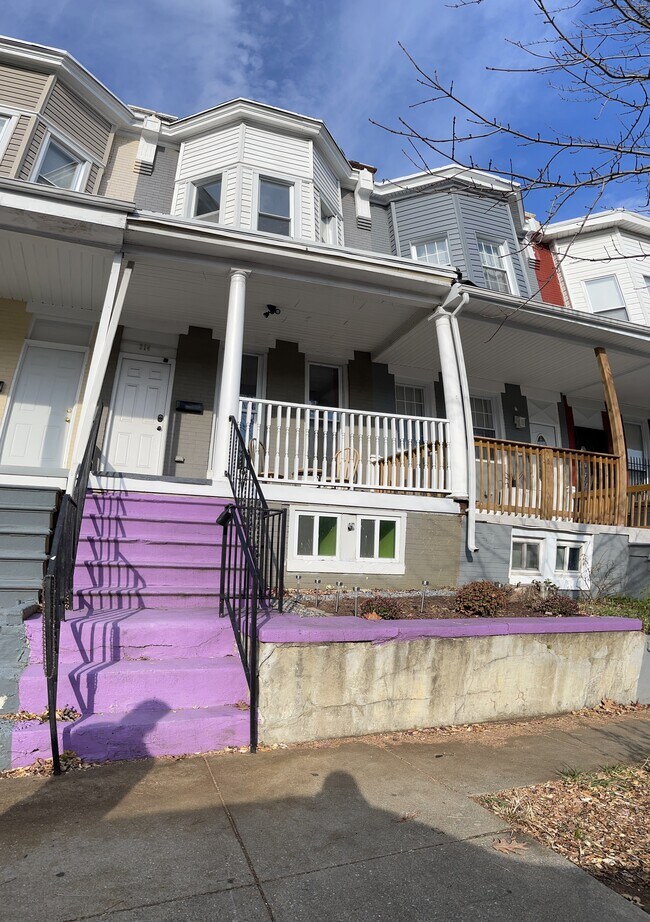Building Photo - 314 E 28th St