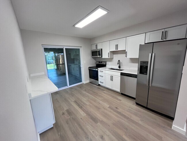 Foto del edificio - 1610 Triangle Ave