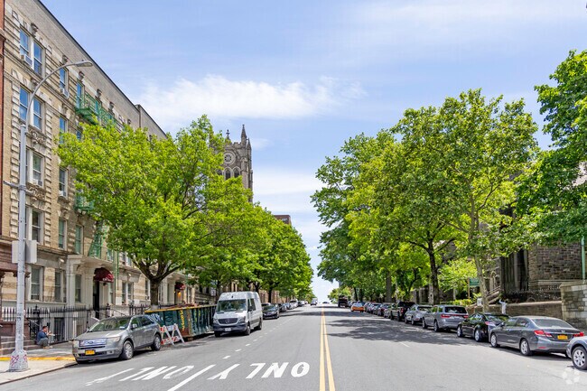 Contexto - 539 W 155th St