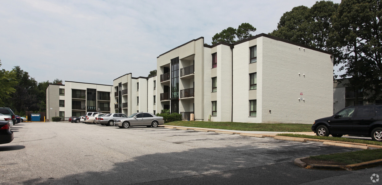 Primary Photo - Glenview Garden Apartments