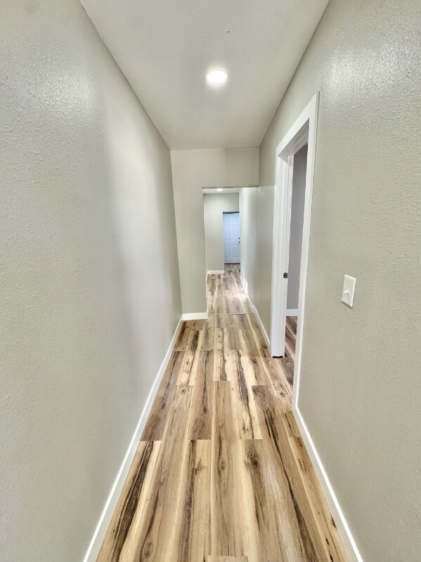 Foto del edificio - 908 W 13th St
