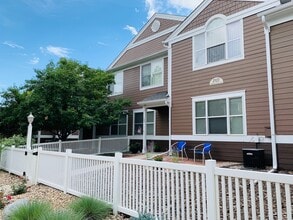 Building Photo - 2123 Grays Peak Dr