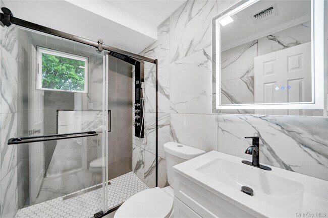 Foto del edificio - 7 Weinmann Blvd