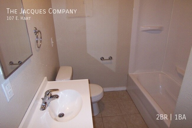 Building Photo - 107 E. Hart-