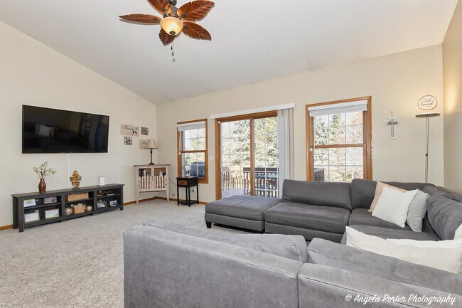 Building Photo - 5850 Fieldstone Trail