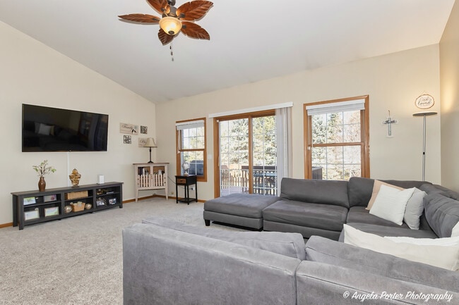 Foto del edificio - 5850 Fieldstone Trail