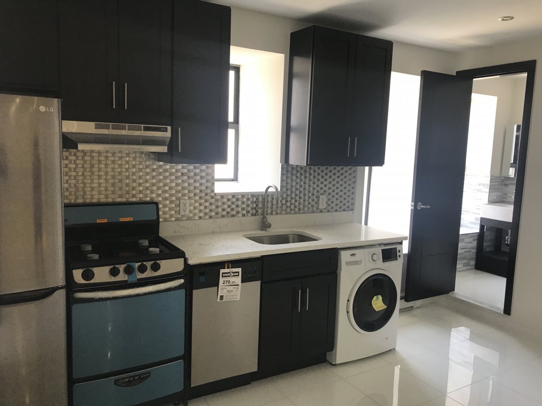 Foto principal - 350 Manhattan Ave